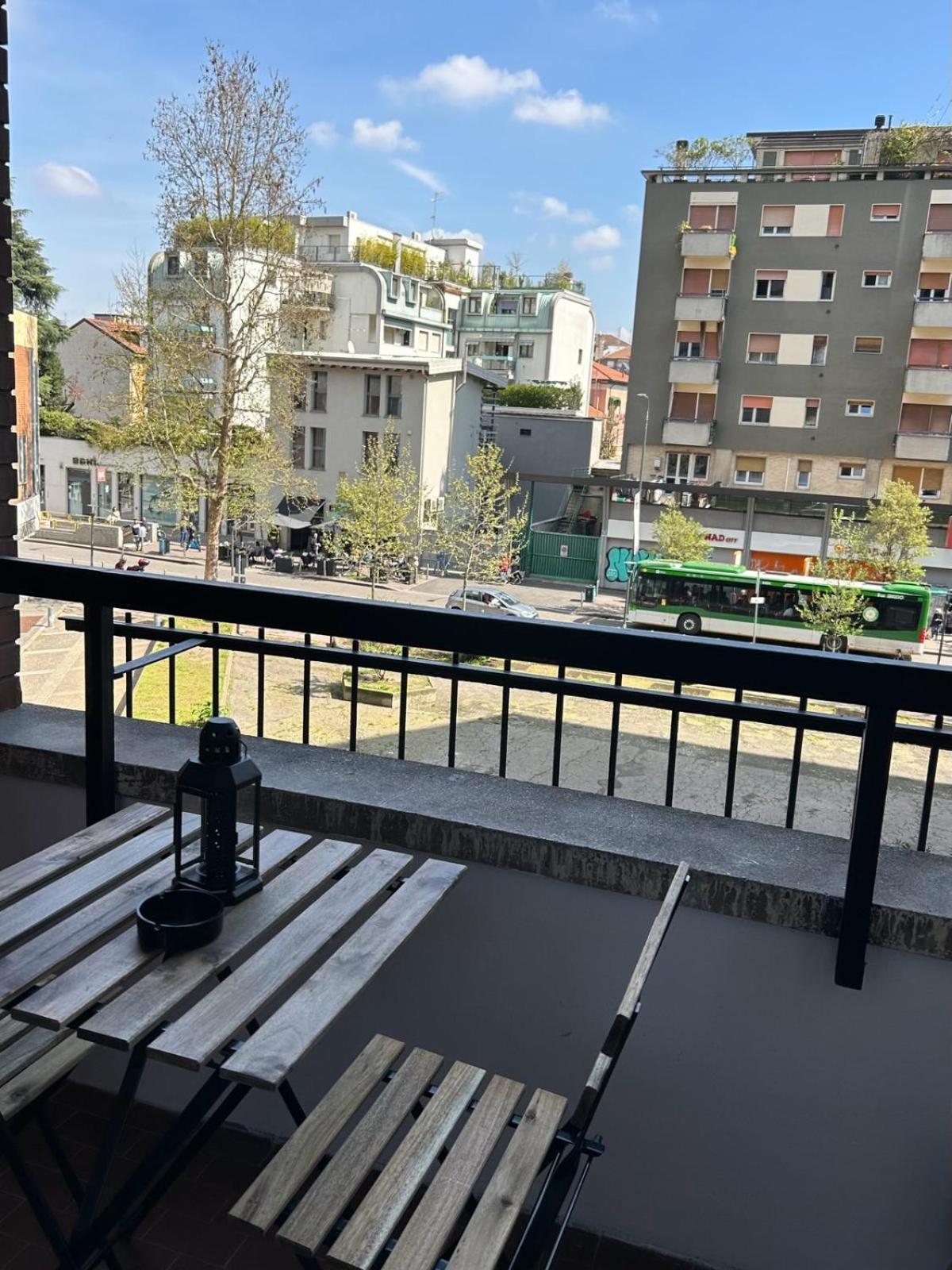 Modern Apartments Mm3 Afforifn Only 15 Min From Duomo Mailand Exterior foto