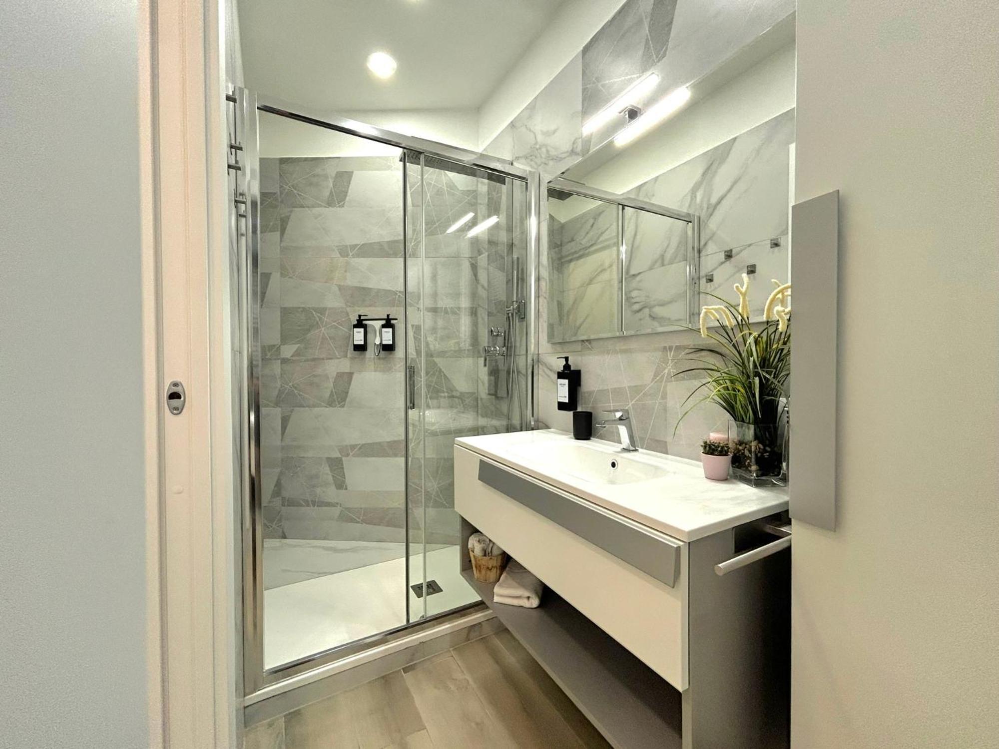 Modern Apartments Mm3 Afforifn Only 15 Min From Duomo Mailand Exterior foto